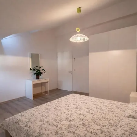 Urban Apartamento Poreč